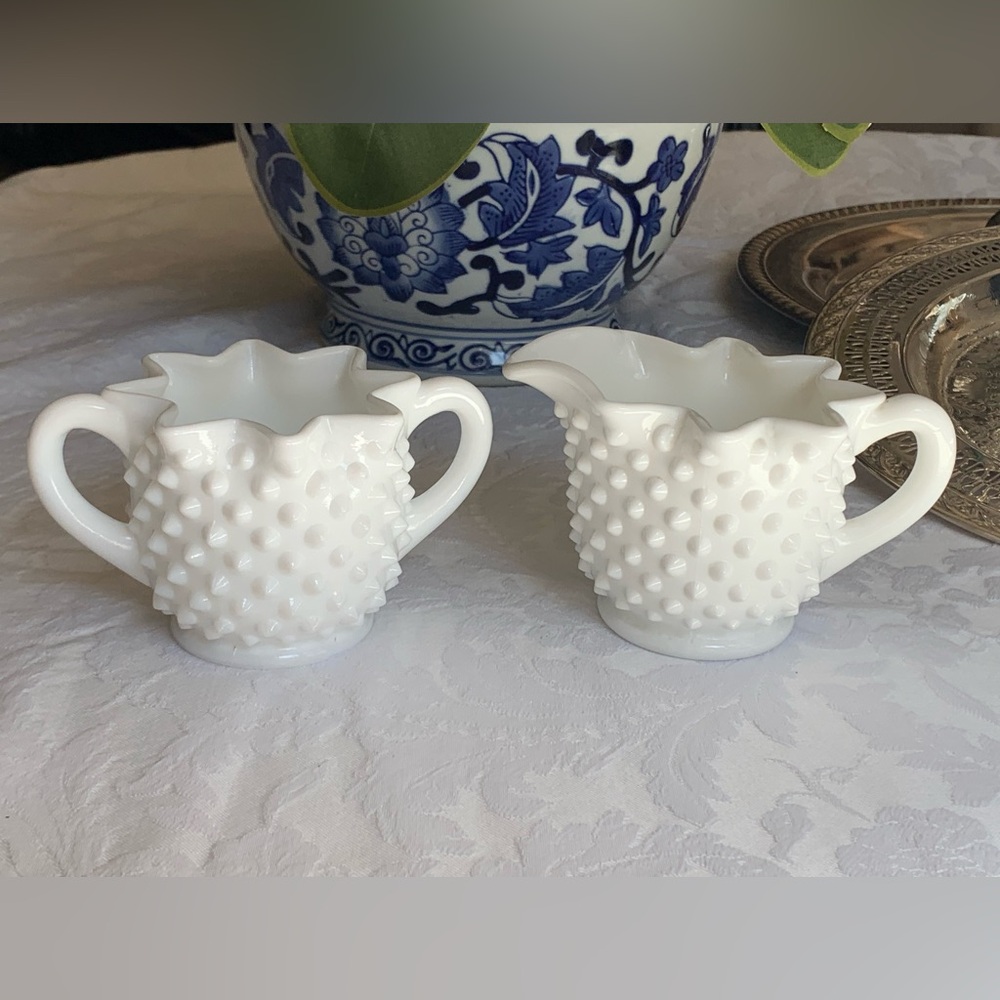 Fenton Hobnail Sugar/Creamer